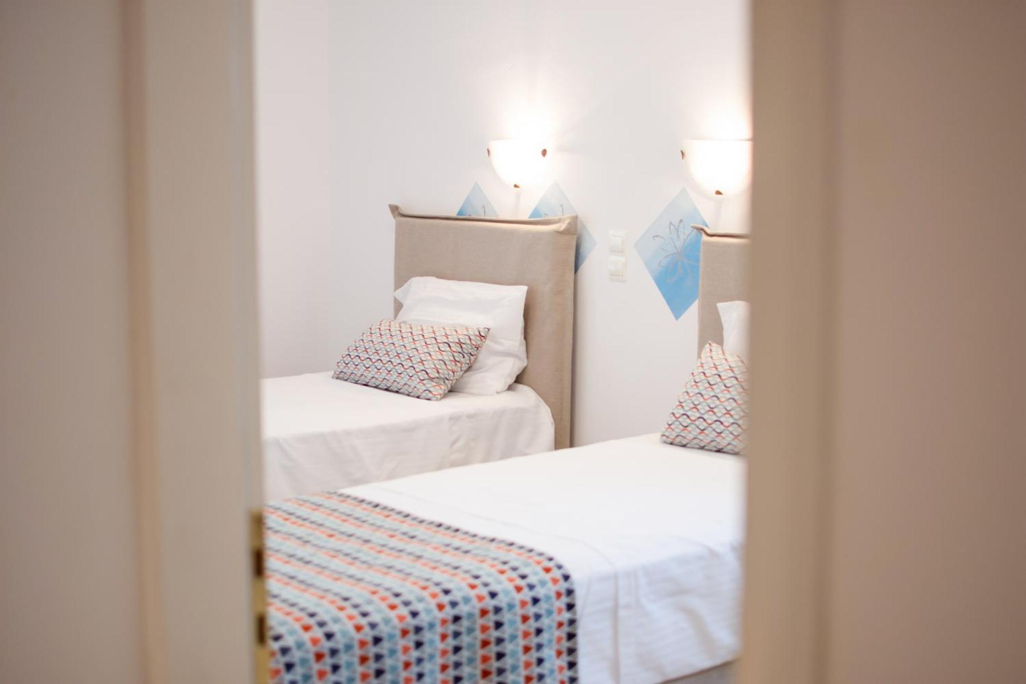 Infinity Wellness Boutique Hotel Afrata Ngoại thất bức ảnh